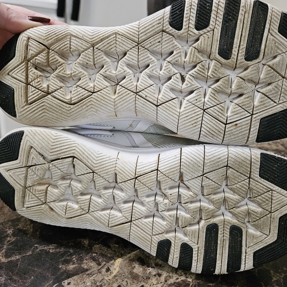 Women's Nike Flex Tennis Shoes 7.5 - Picture 4 of 4